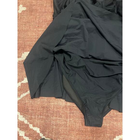 Bloomchic 18-20 Ruffle Trim Adjustable Straps Gathered Waist Swim Dress Black - Picture 5 of 8